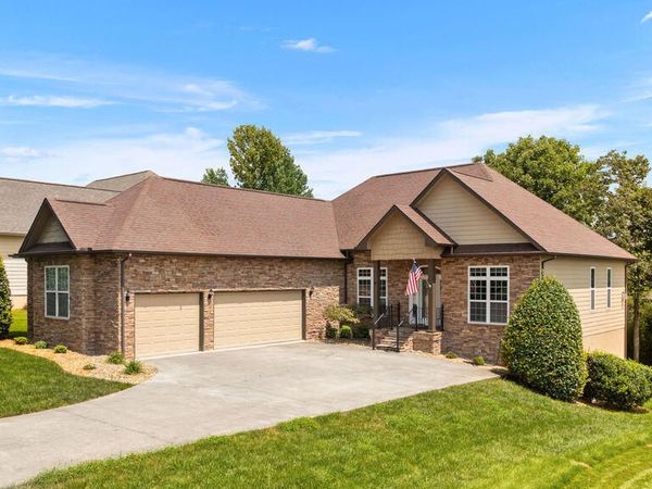 205 Oonoga Way, Loudon, TN 37774