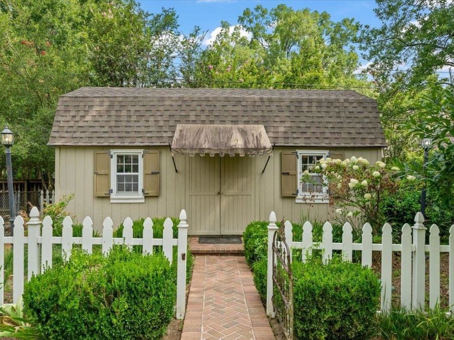 Property Image 37