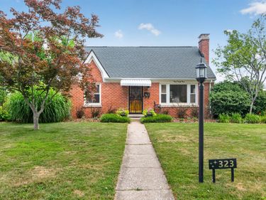 323 Stratford Drive, Lexington, KY 40503