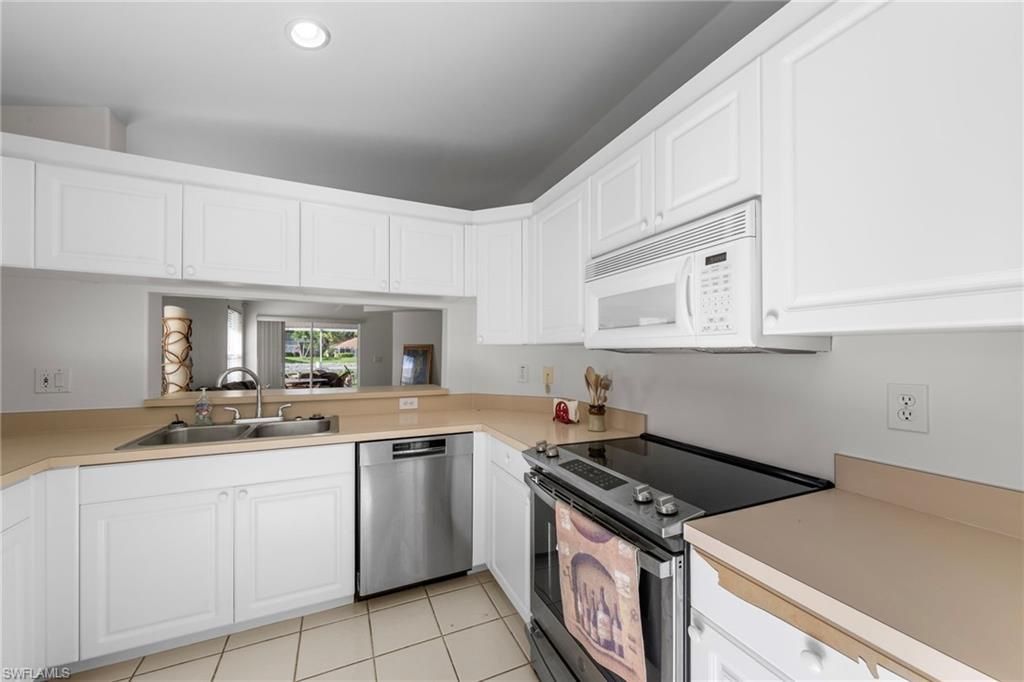 14932 Sterling Oaks Dr, Naples, FL 34110 Photo