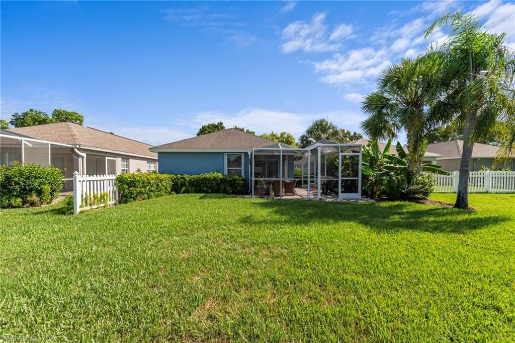14932 Sterling Oaks Dr, Naples, FL 34110 Photo
