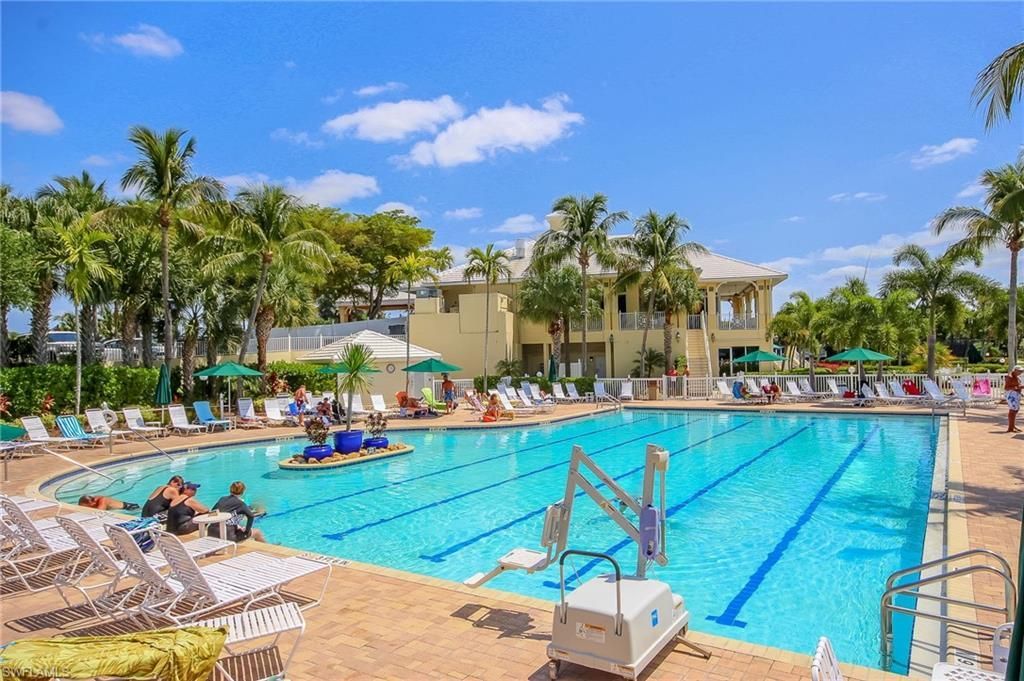 14932 Sterling Oaks Dr, Naples, FL 34110 Photo
