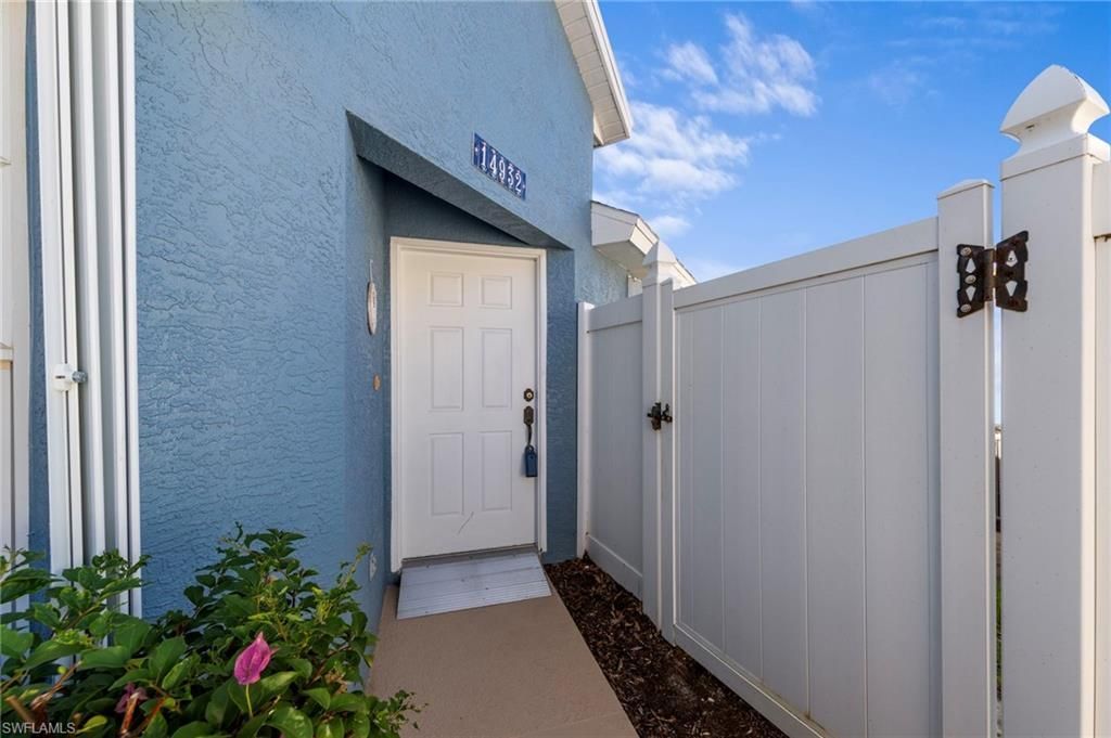 14932 Sterling Oaks Dr, Naples, FL 34110 Photo