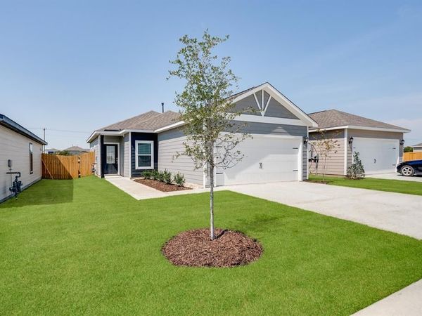 8313 White Wolf Trail, Ponder, TX 76259