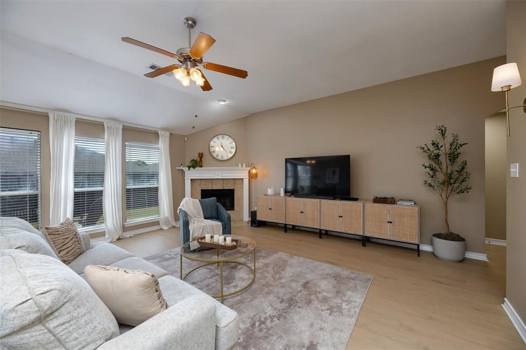 1718 La Caya Drive, Mansfield, TX 76063 Main Photo