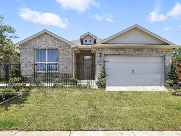 360 WAYLAND Street, Keene, TX 76059