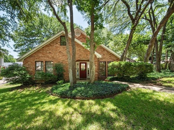 3425 Bridlegate Drive, Arlington, TX 76016