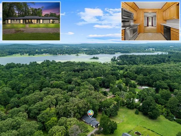 104 N Timberlane , Lone Star, TX 75668