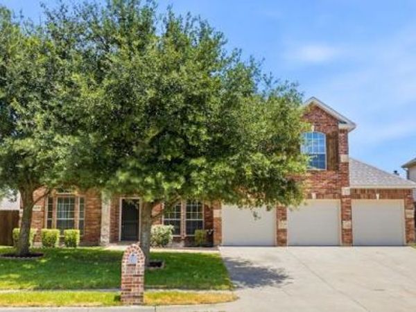 5034 W Fall Drive, Midlothian, TX 76065