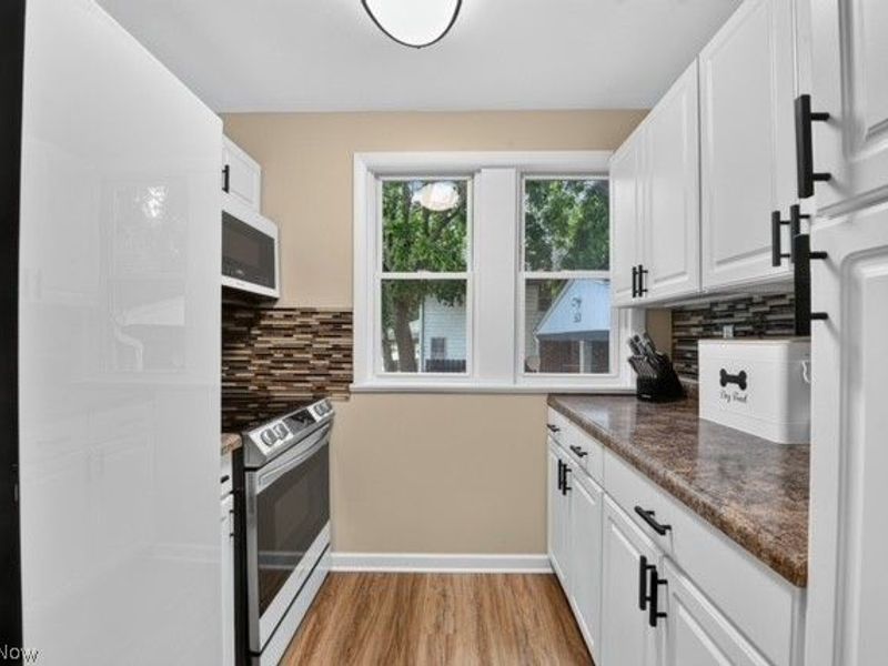 132 28th Street NW, Barberton, OH 44203 Photo 8