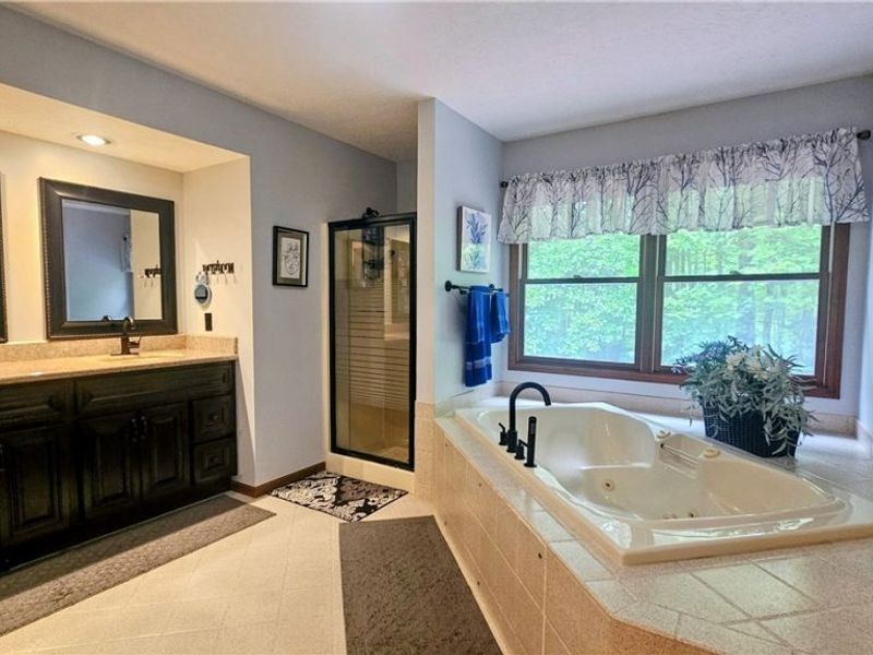 9220 Woods Way Drive, Kirtland, OH 44094 Photo 17