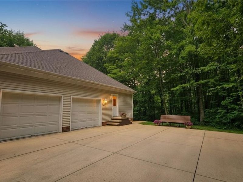 9220 Woods Way Drive, Kirtland, OH 44094 Photo 27