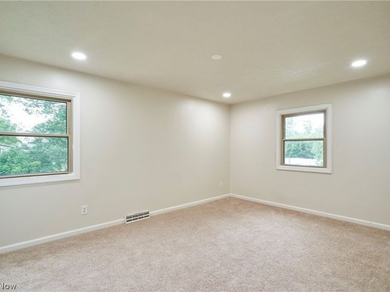 4368 Norona Drive, Cuyahoga Falls, OH 44224 Photo 16