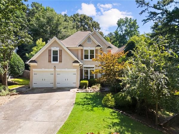 135 Nautica Way , Roswell, GA 30076
