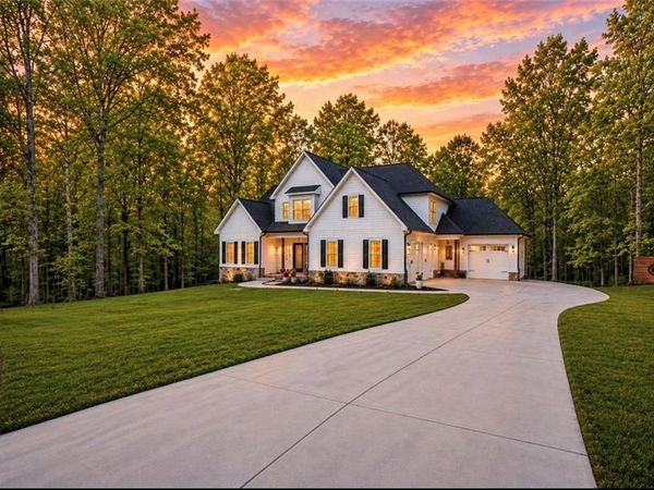 1010 Darby Ford Lane , Ball Ground, GA 30107