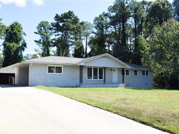 7012 Church Street , Riverdale, GA 30274