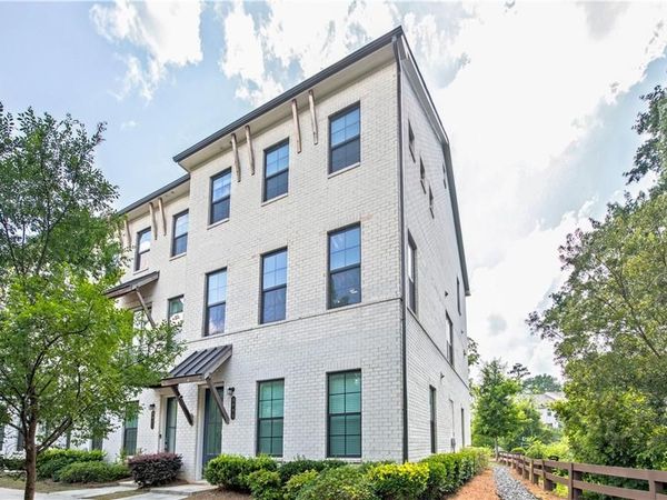 3005 Poppy Lane, Roswell, GA 30076