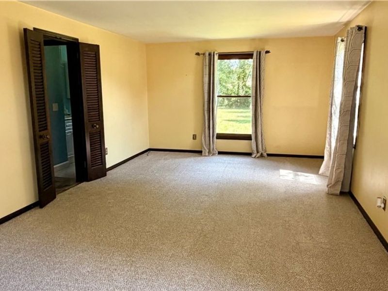 5740 Lake Cable Avenue NW, Canton, OH 44718 Photo 12