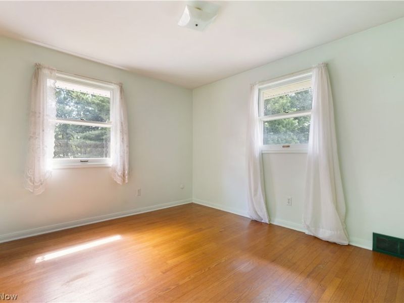 5740 Lake Cable Avenue NW, Canton, OH 44718 Photo 32