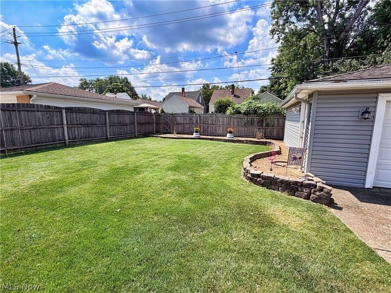 9001 Harrow Drive, Parma, OH 44129 Photo 27