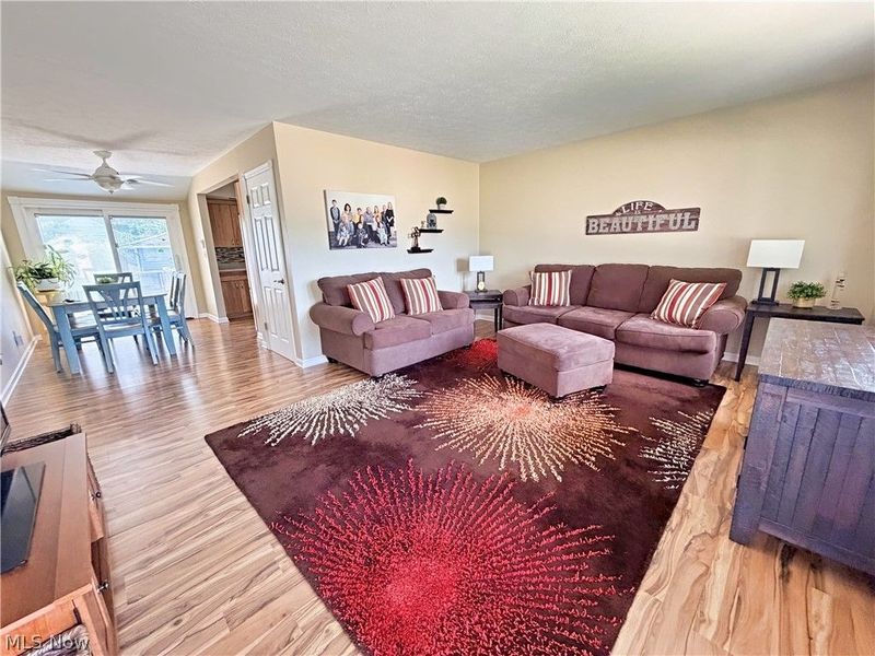 9001 Harrow Drive, Parma, OH 44129 Photo 3