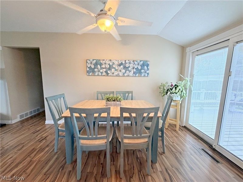 9001 Harrow Drive, Parma, OH 44129 Photo 6