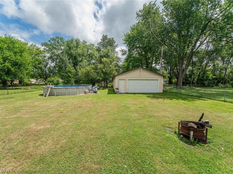 1981 Pinewood Drive , Brunswick, OH 44212 Photo 38