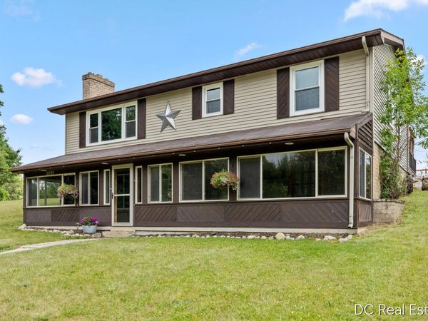 15721 W Almy Road, Howard City, MI 49329