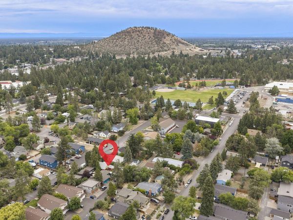 455 NE Dekalb Avenue, Bend, OR 97701
