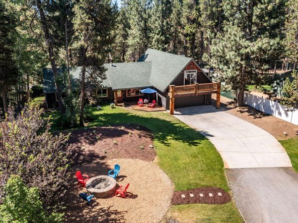 17065 Oxnard Road, Bend, OR 97707