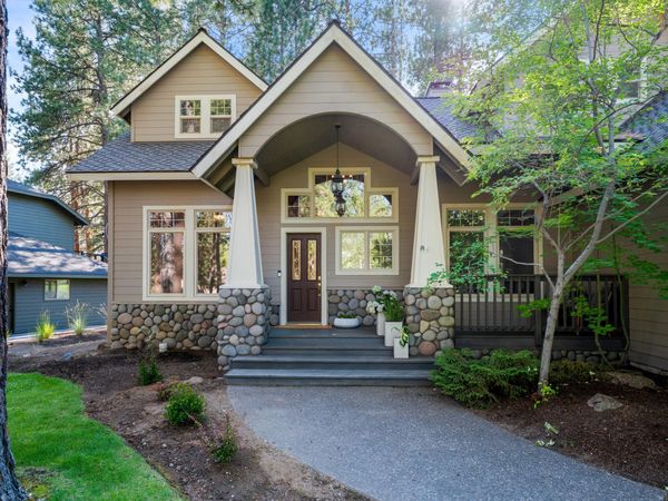 60775 Currant Way, Bend, OR 97702