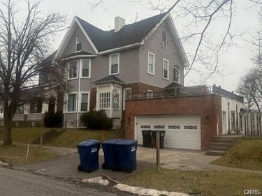 942 Euclid Avenue , Syracuse, NY 13210