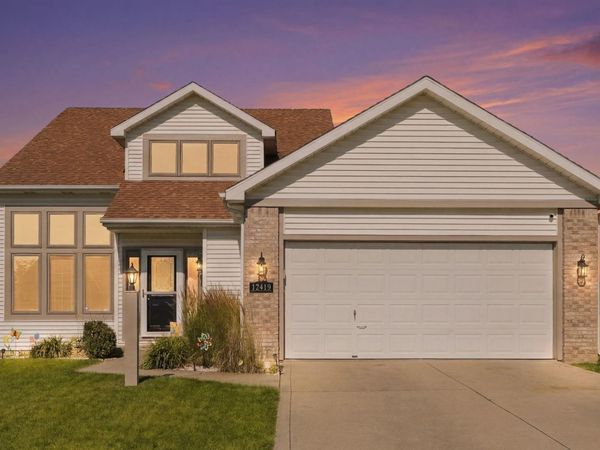 12419 Carroll Creek Run, Fort Wayne, IN 46818