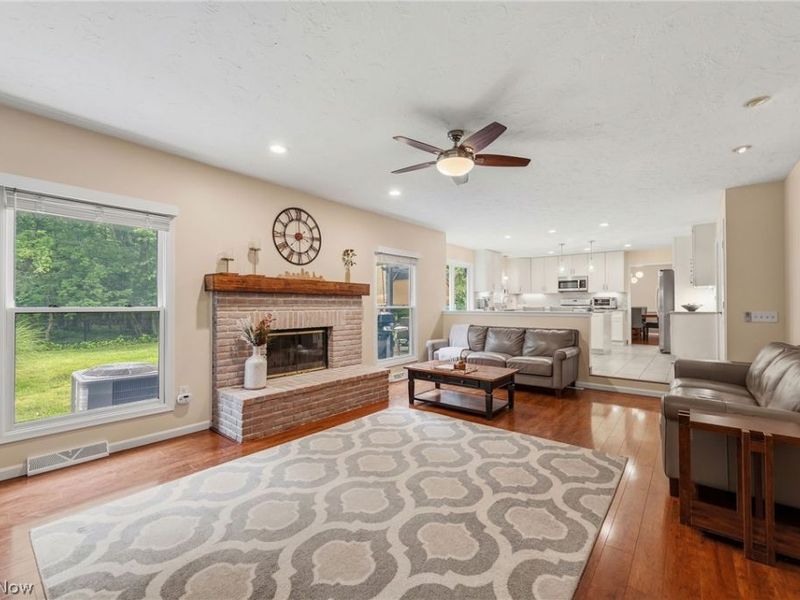 4270 N Hilltop Road, Orange, OH 44022 Photo 15