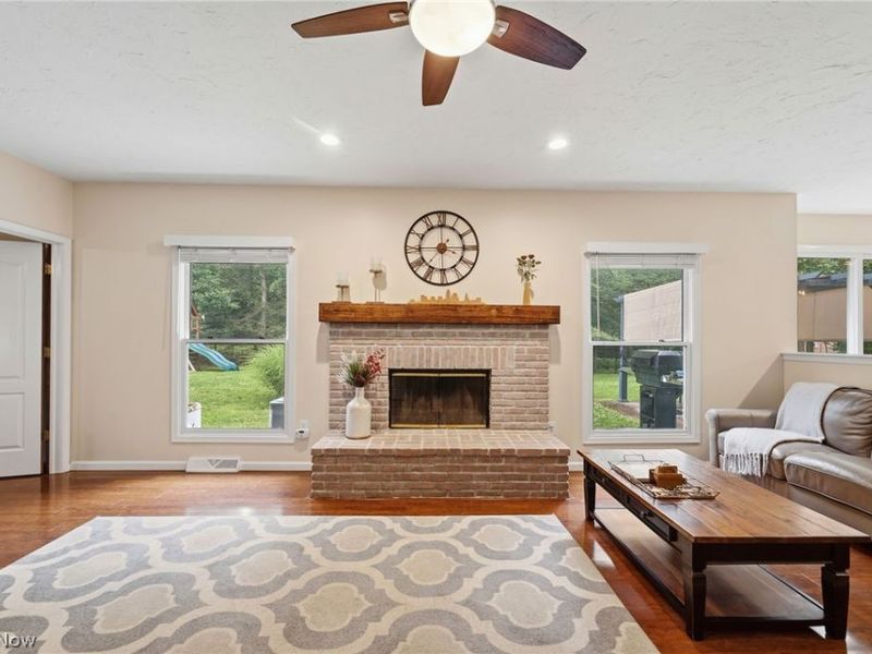 4270 N Hilltop Road, Orange, OH 44022 Photo 18