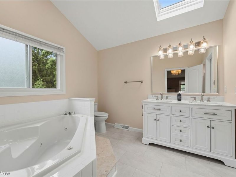 4270 N Hilltop Road, Orange, OH 44022 Photo 25