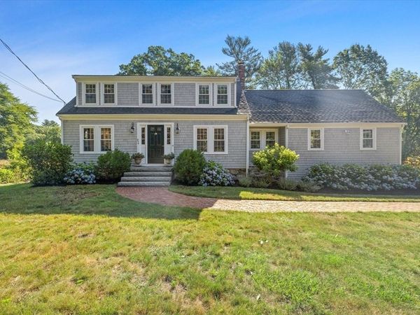 854 Union St, Marshfield, MA 02050