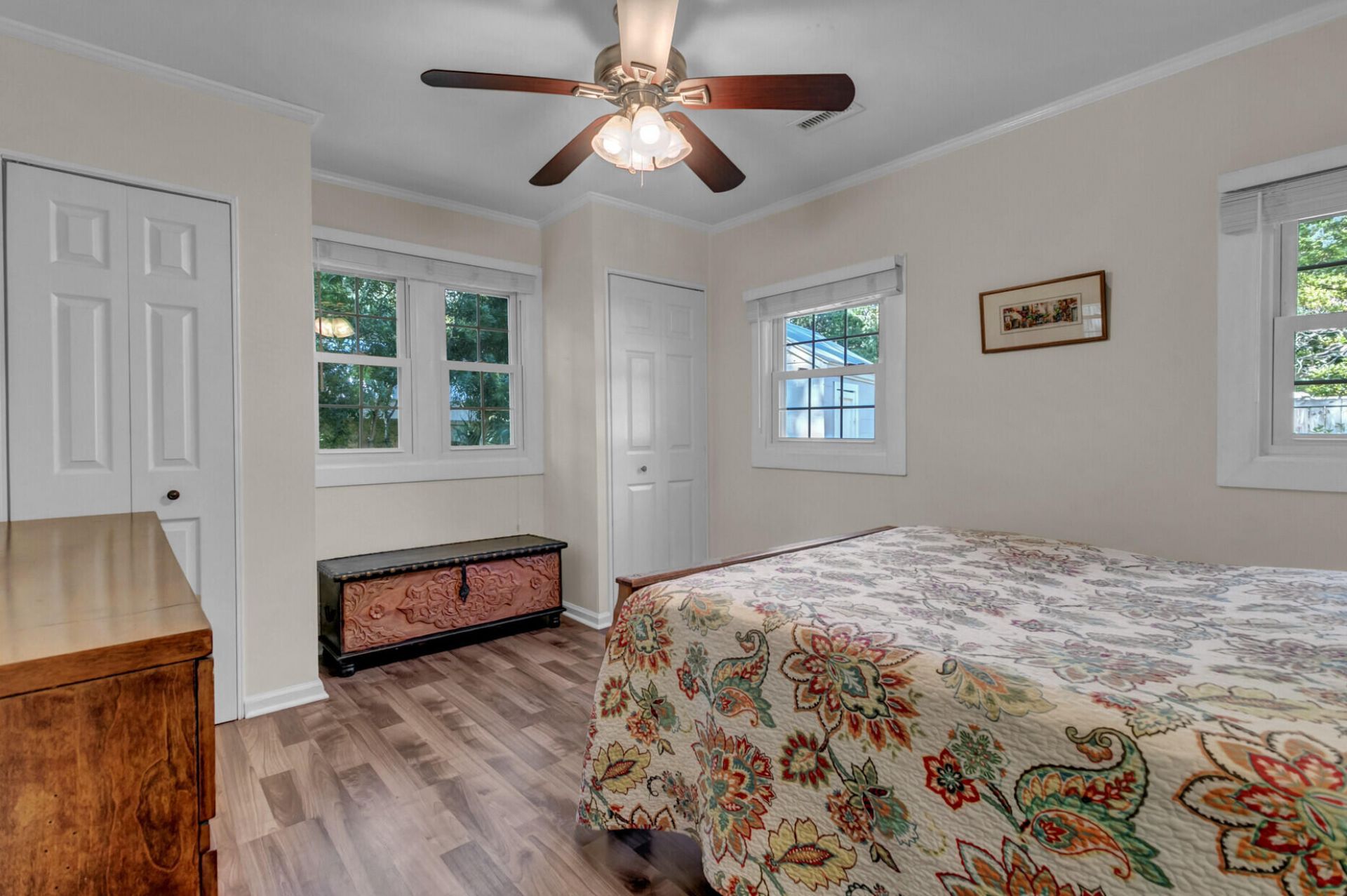 308 Canterbury Road Photo 18