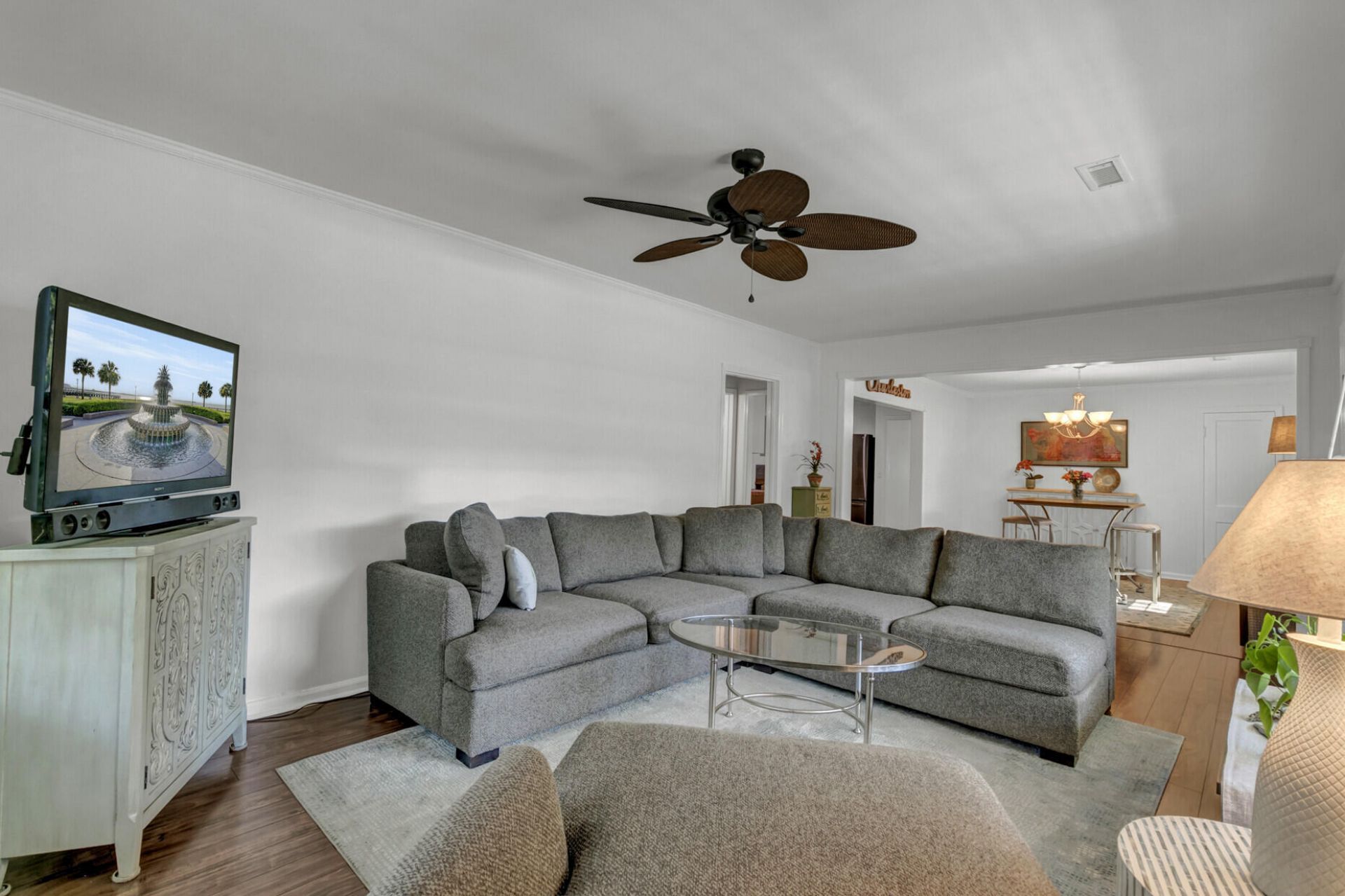 308 Canterbury Road Photo 7