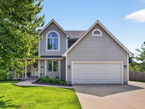 1955 NW 144th Street, Clive, IA 50325