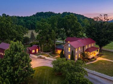 197 UNION HALL SCHOOL LN, SWOOPE, VA 24479