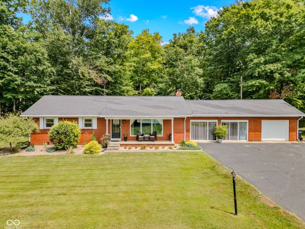 4738 N State Road 3 , Deputy, IN 47230