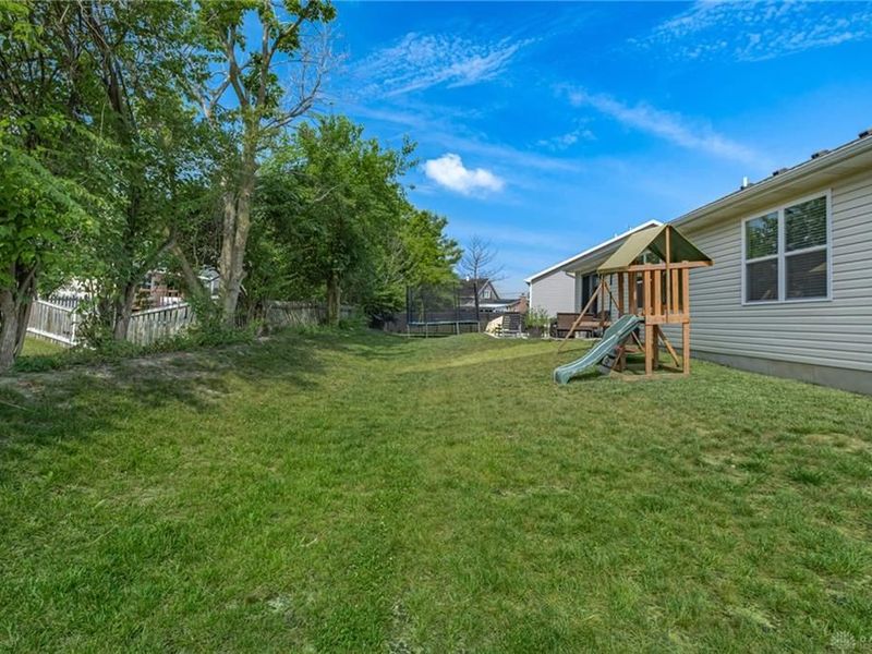 35 Walnut Hills Court, Germantown, OH 45327 Photo 38
