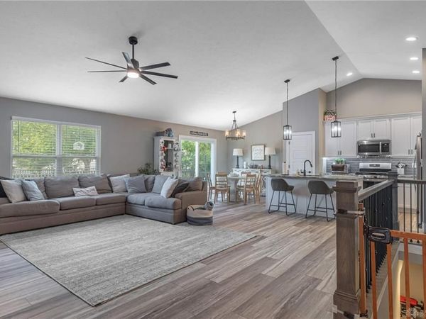 35 Walnut Hills Court, Germantown, OH 45327