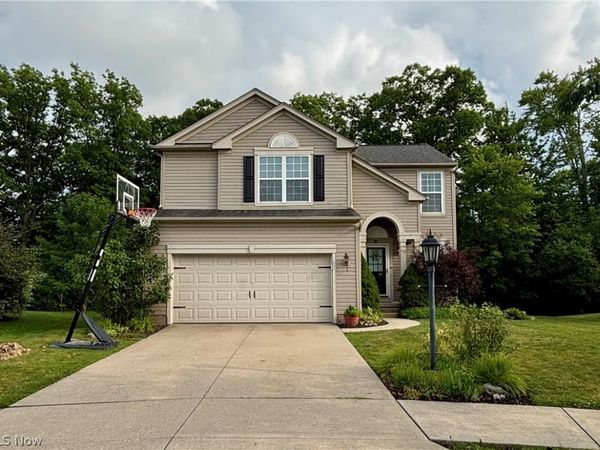 615 Cornell Drive , Broadview Heights, OH 44147