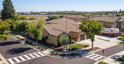 402 Farinelli, Escalon, CA 95320 Photo