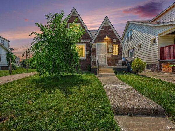 5045 Wayburn Street, Detroit, MI 48224