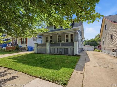 4218 Huron Street, Dearborn Heights, MI 48125
