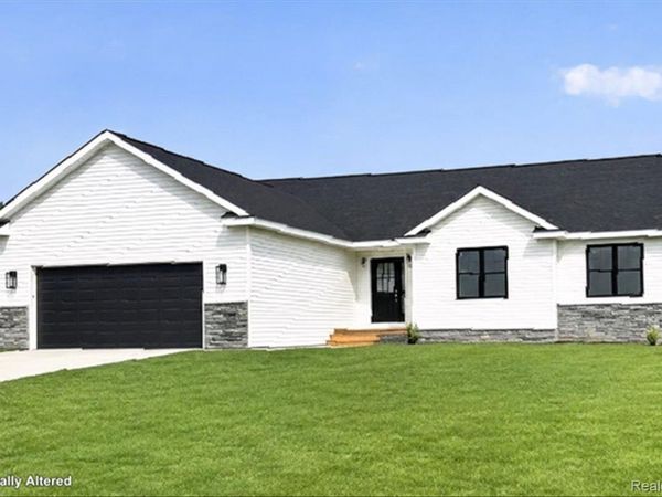 15175 Worden Rd., Groveland Township, Mi 48442