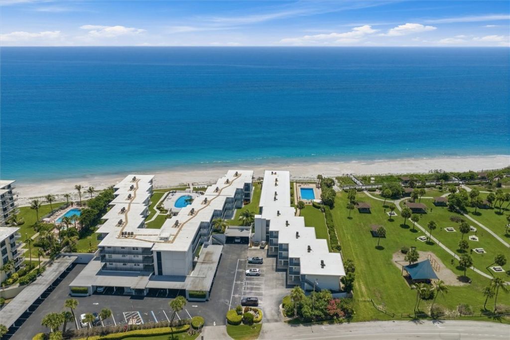 4400 Highway A1a, Unit 1, Vero Beach, FL 32963 Photo